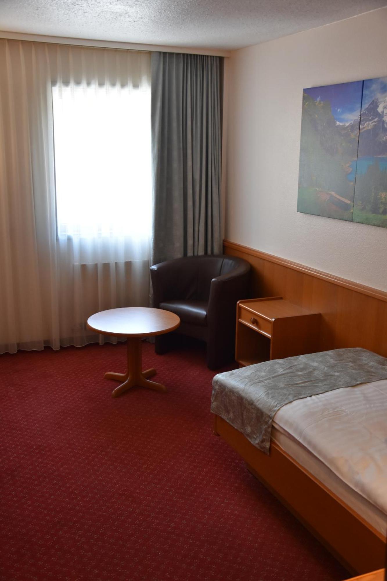 Hotel Des Trois Rois Le Locle Εξωτερικό φωτογραφία